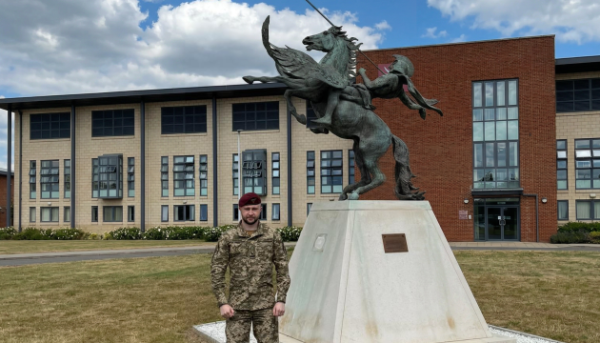 Росіяни неухильно відправляють своїх військових в безповоротну подорож – комбат.