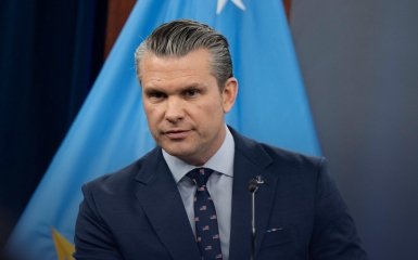 У Конгресі США порушили питання про усунення очільника Міноборони.