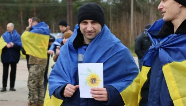 З російської неволі визволено 182 українців – Зеленський