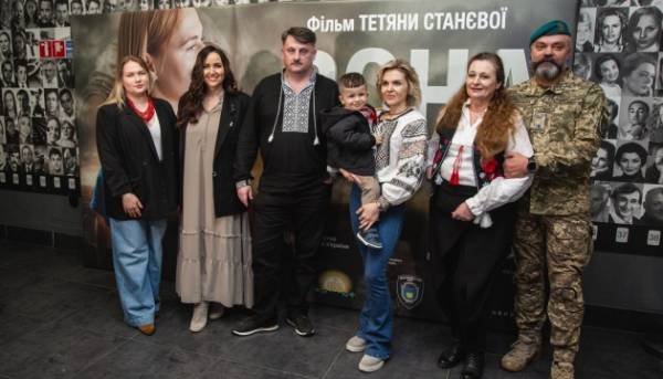 “Вони”: Три сімейні саги морпіхів у документалці Тетяни Станєвої