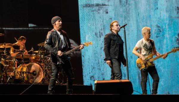 U2 випустили другий цьогорічний міні-альбом.
