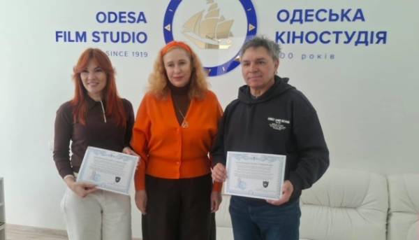 Маріупольський театр, переміщений до Ужгорода, кооперуватиметься з Одеською кіностудією