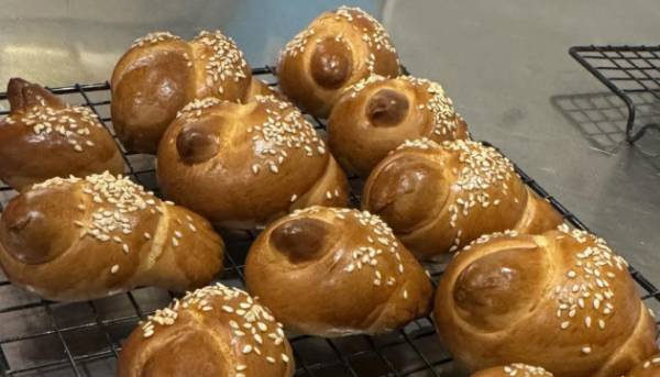 Чи чуєте, чи дрімаєте – віддайте «ку-ку» і крашанку!