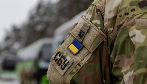 У Бюро економічної безпеки України викрито дві корупційні схеми. Затримано аналітика та&hellip;