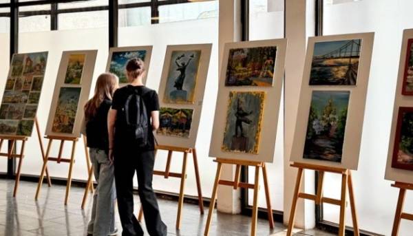 На станції метро «Золоті Ворота» в Києві презентували експозицію з нагоди Дня міста