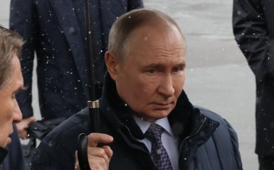 Путін у страху перед замахом від російської верхівки.