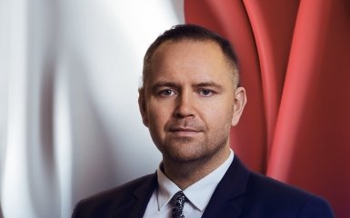 Навроцький прагне анулювати найвищу польську державну відзнаку для Зеленського