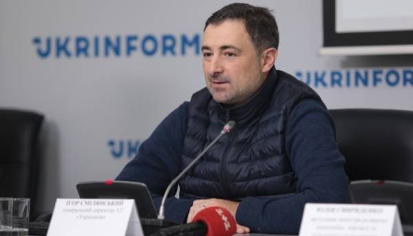 Польська митниця протягом двох місяців затримує автомобілі Укрпошти – Смілянський