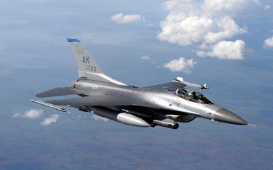 Бельгія обіцяє у 2026 році передати Україні 7 винищувачів F-16