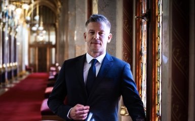 Орбан наказав провести негайне розслідування інциденту з Ощадбанком.