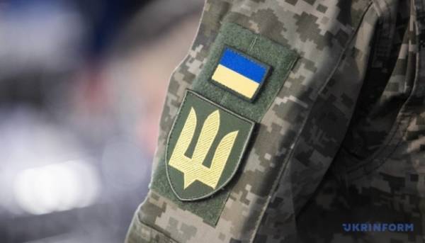 У Міністерстві оборони роз’яснили, від яких факторів залежить збільшення грошового забезпечення військовослужбовців.