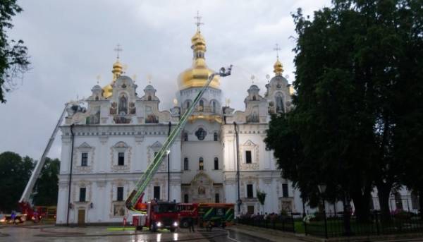 Завдяки оперативній евакуації реліквії Лаври вдалося врятувати, — повідомив єпископ Авраамій