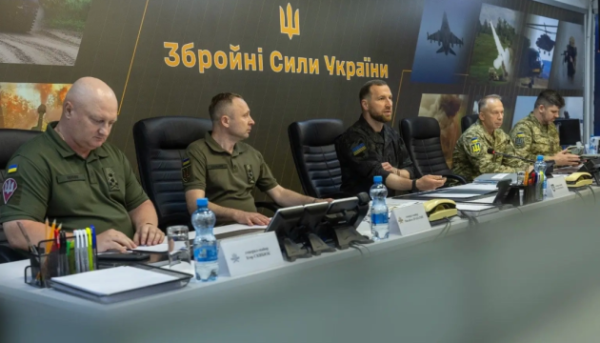 Хмара представив командному складу Генерального штабу Драпатого та Скиб’юка.