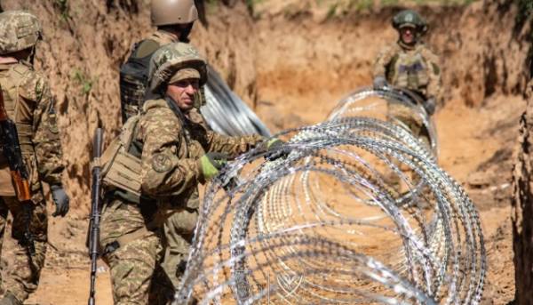 Ворог не полишає задуму сформувати «зона безпеки» на півночі України – Сирський