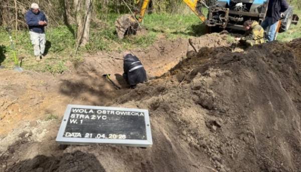 На Волині під час ексгумації виявили рештки 42 осіб