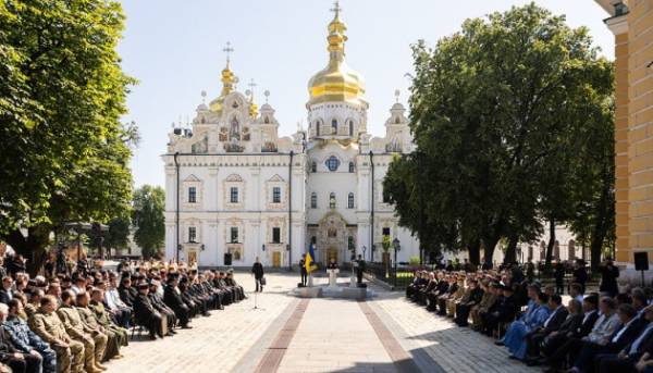 Українська Національна Святиня