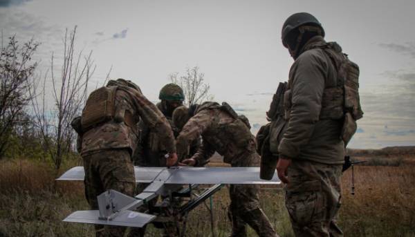 Українські військові завдали удару по аеродрому в Криму, складах боєприпасів росіян та мостах.