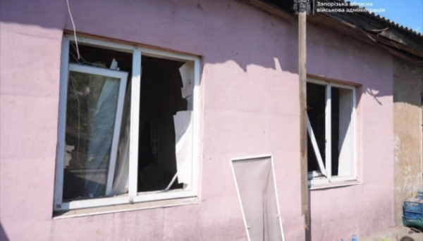 Ворог знову завдав ударів КАБами по Запоріжжю, є постраждалі
