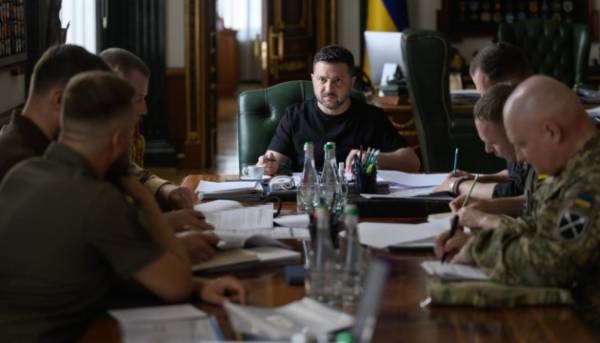 Володимир Зеленський схвалив стратегію дій на великій відстані та перелік найважливіших завдань.