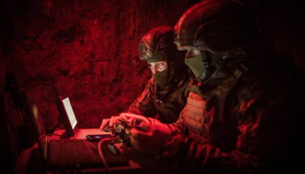 Захисні сили уразили у Азовському морі 21 танкер росіян, чотири буксирні судна та два вантажні кораблі.