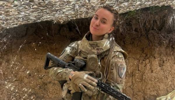 Ярина Чорногуз повідомила про вихід першої прозової збірки, що розповідає про переживання жінок на війні.