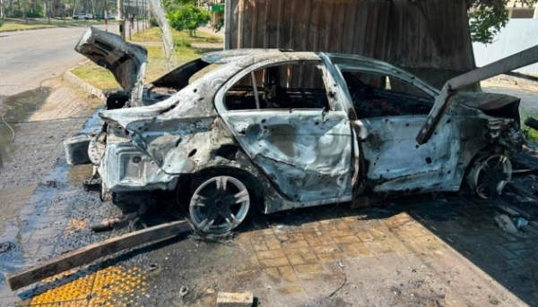 Російські сили скинули авіабомби на Слов’янськ, унаслідок чого п’ятеро людей загинули, а дев’ятеро отримали поранення.
