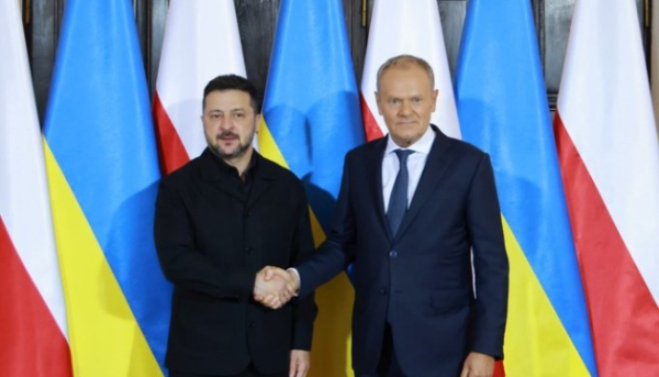 Зеленський та Туск обговорили історичні теми, співпрацю у сфері оборони та безпеку громадян України в Польщі
