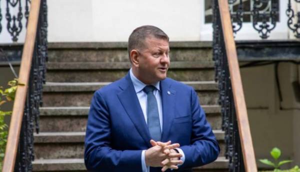Сирський: новому головнокомандувачу доведеться нелегко, проте він ніколи не відчуватиме сорому