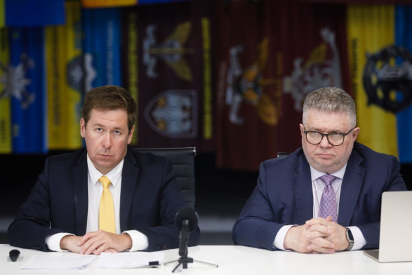 Захисники Порошенка оскаржують рішення Верховного Суду про санкції у Великій Палаті, ЄСПЛ та ООН
