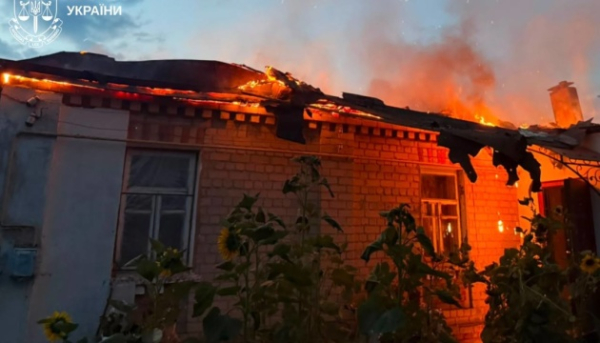 Російські війська з вечора атакували Харків дронами, постраждали п’ятеро осіб.