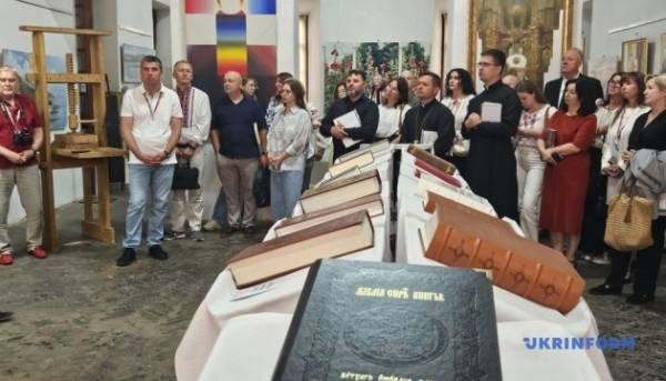 «Острозька реліквія 1581» – виставку, що пересувається, представили в Дубенському замку