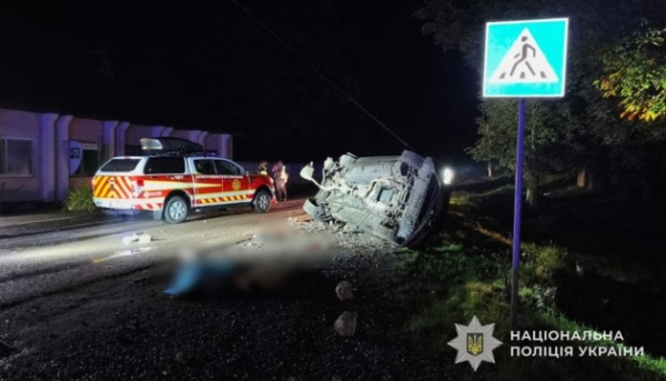 П’яний водій спричинив ДТП у Бродах: три дівчини загинули, двоє підлітків ушпиталені після зіткнення з деревом та стовпом.