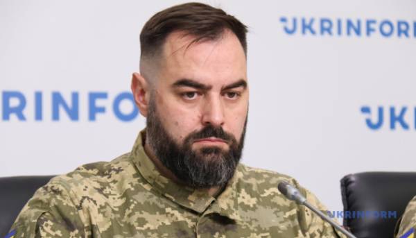 Українські фахівці з реабілітації тепер мають змогу ділитися досвідом із закордонними колегами щодо роботи з бойовими травмами, повідомляє капітан медичної служби.