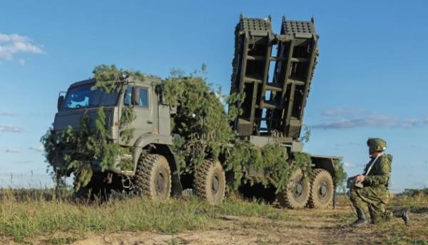 Українські безпілотники атакували унікальну російську систему «Земледелие» на Запоріжжі.