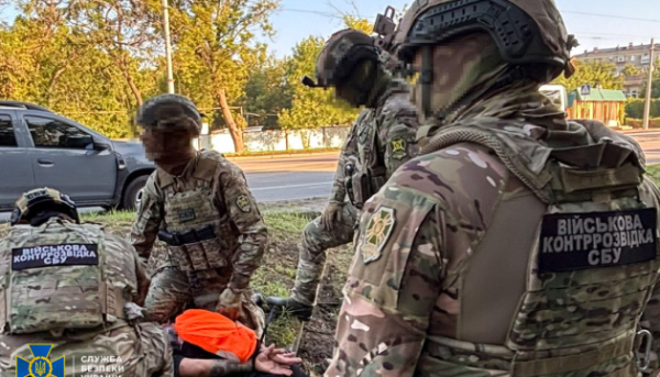 На Харківщині викрили агентів ФСБ, які намагалися вбити українських військових на «благодійному» заході.