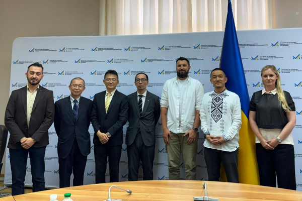 Україна разом із JICA заснує мережу лабораторій для аналізу ґрунтів, що пройшли процес розмінування, та розпочне експериментальний проєкт в Ізюмі.
