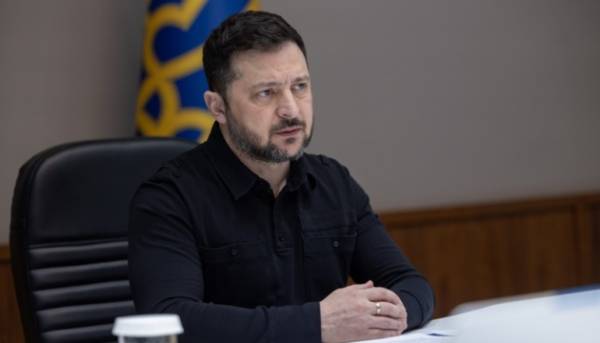 Зеленський: Ми справедливо відповідаємо на російські удари, вражаючи ворожі нафтобази та танкери