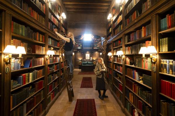 Vivat пропонує вихід із кризи видавничої галузі, спричиненої ударами РФ