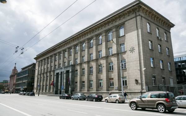 Пожежа охопила будівлю МЗС Литви у Вільнюсі