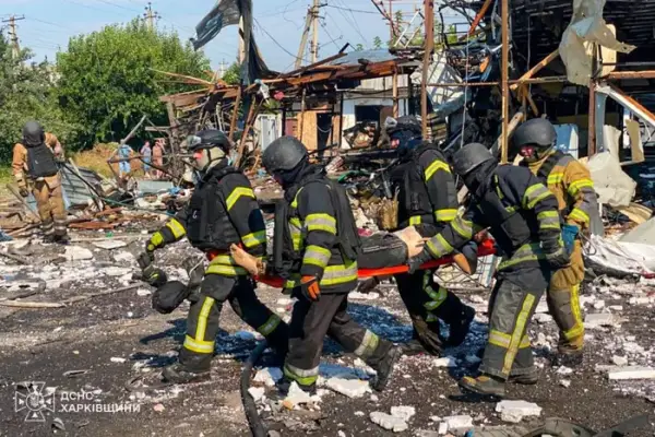 Рятувальники завершили роботи на Харківщині: 10 загиблих внаслідок атаки РФ