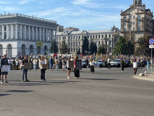 Майдан Незалежності вшанував пам’ять полеглих захисників
