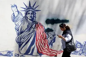 США шукають «креативні та нестандартні» способи посилити тиск на Іран — CNN