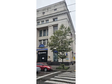 Фото 3 — В Одесі продають старий ЦУМ за майже 400 млн грн: чому легендарний об'єкт виставили на торги