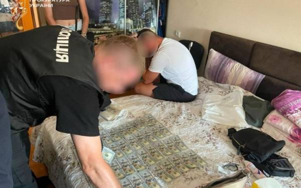 Правоохоронці викрили схему сприяння дезертирству на міжрегіональному рівні
