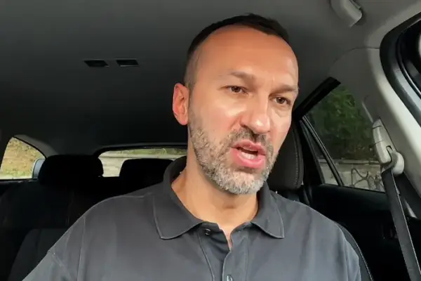 Радник ОП розповів Жадану про ключові відмінності між Єрмаком і Медведчуком