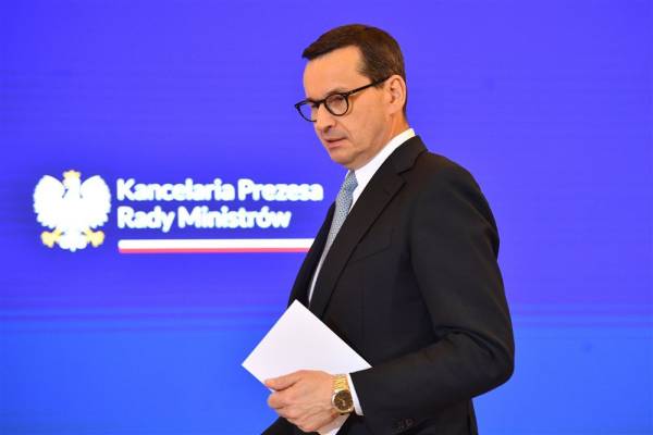 Прем’єр-міністр Польщі Матеуш Моравецький під час пресконференції у Варшаві.