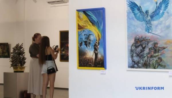 Київ демонструє виставку до Дня Незалежності