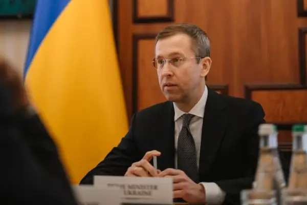 Уряд перегляне правила роботи підприємств під час тривог та комендантську годину