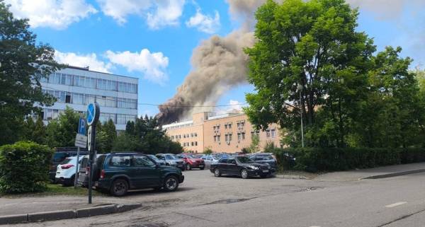 Пожежа охопила ключовий науковий центр Роскосмосу в Підмосков’ї