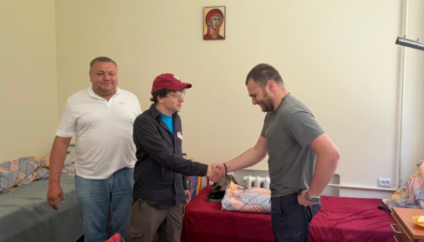 Голлівудський артист Джессі Айзенберг побував у здравниці Державної прикордонної служби.